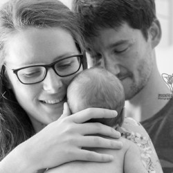 Photo bébé nouveau né naissance nourrisson