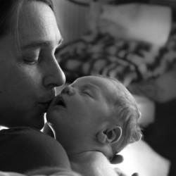 Photo bébé nouveau né naissance nourrisson