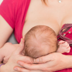 Photo bébé nouveau né naissance nourrisson