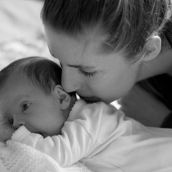 Photo bébé nouveau né naissance nourrisson