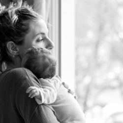 Photo bébé nouveau né naissance nourrisson